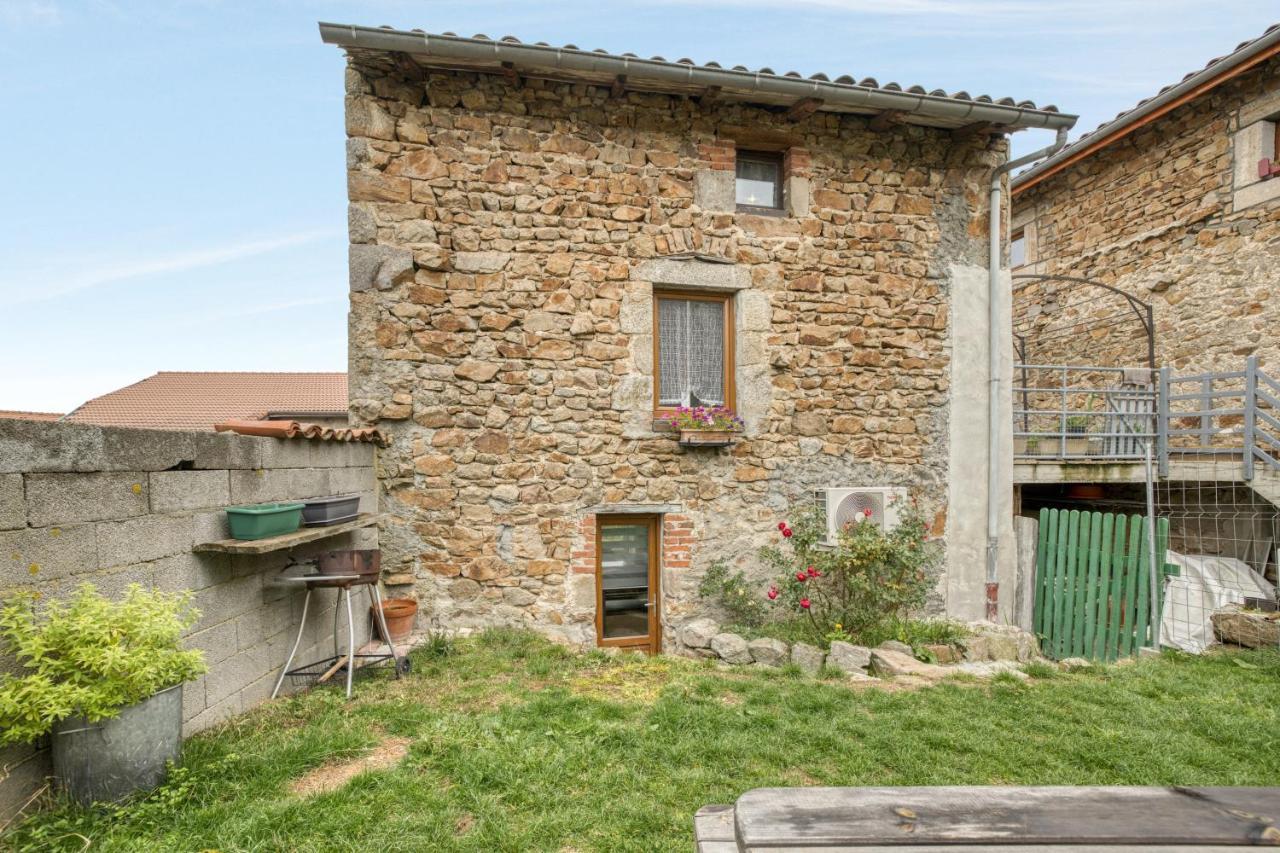 Maison Charmante A Valprivas Avec Jardin Prive. Exterior photo